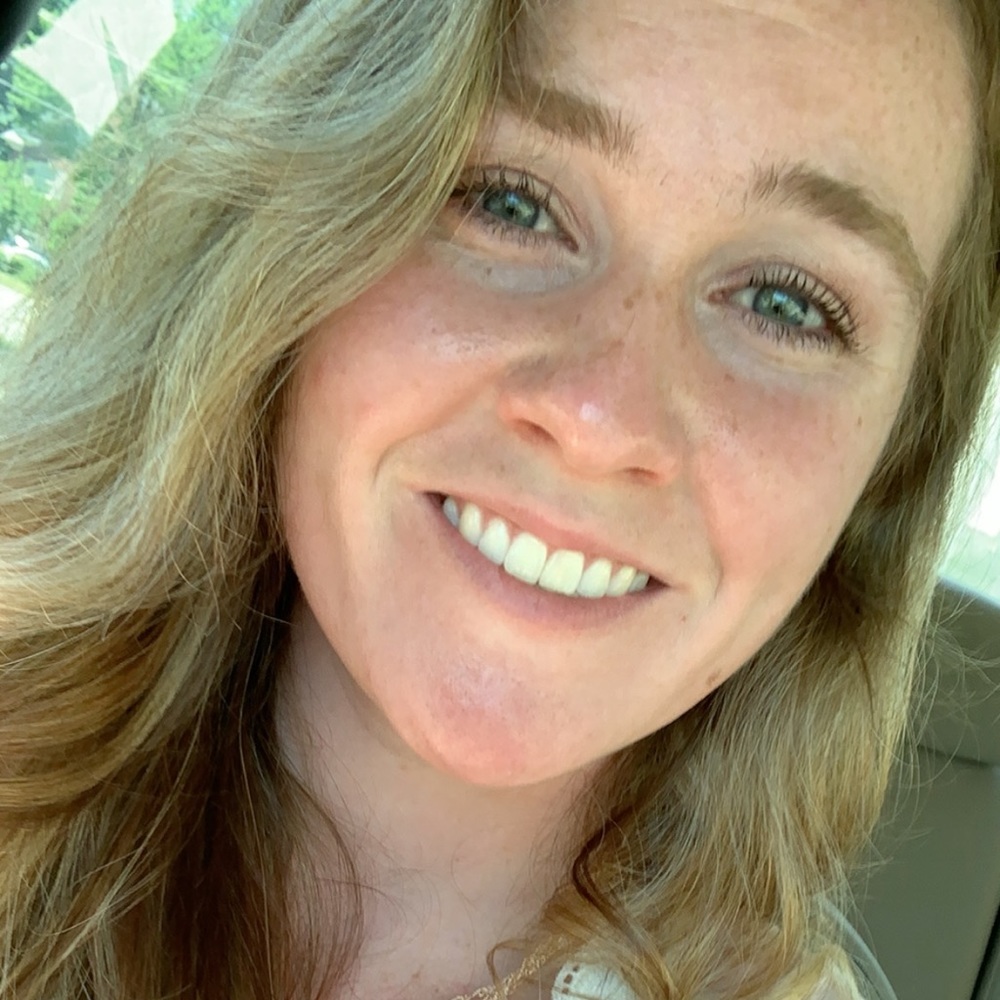 Meet your Posher, Dana